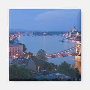 UNGARN, Budapest: Szechenyi-Brücke (Kettenbrücke), Magnet