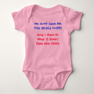Ungeeignetes Baby Strampler