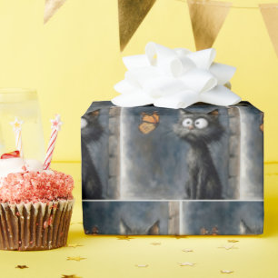 Ungepflegte Katze starrt auf einen Schmetterling Geschenkpapier
