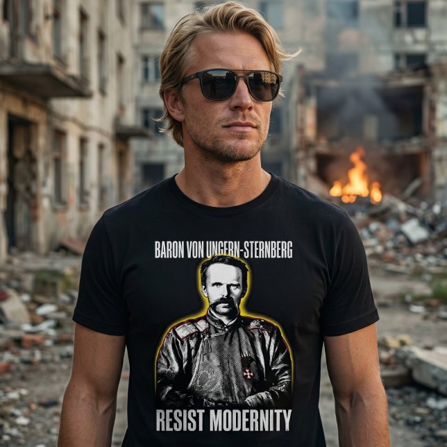 Ungern Sternberg widersteht der Moderne als Tradit Tri-Blend Shirt (Von Creator hochgeladen)