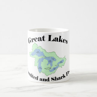 Ungesalzene Great Lakes Tasse und Haifisch geben