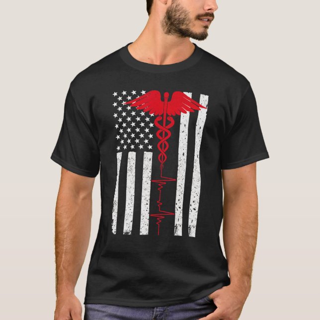 Ungestörte Pflege der amerikanischen Flagge in den T-Shirt (Vorderseite)