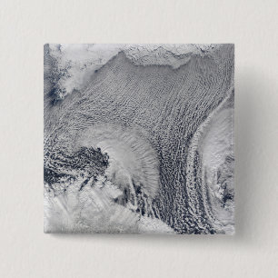 Ungewöhnliche Wolkenbildungen über dem Barentsse Button