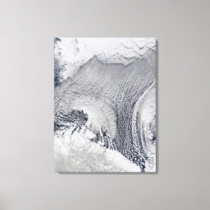 Ungewöhnliche Wolkenbildungen über dem Barentsse Leinwanddruck