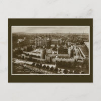 Ungewöhnlicher Aussichtsturm des Vintagen Fotos vo