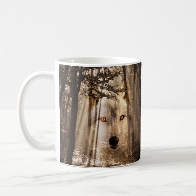 Unheimliches Wolfgesicht im Holz Kaffeetasse (Links)