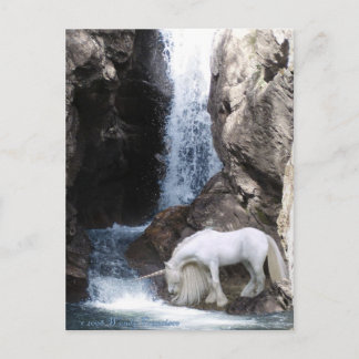Unicorn and Waterfall Postkarte