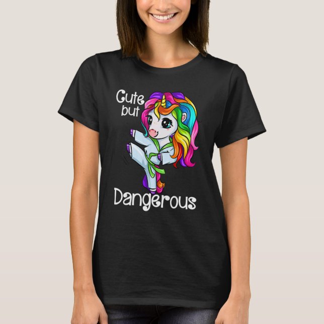 Unicorn Cute But Dangerous Funny Karate Taekwondo_ T-Shirt (Vorderseite)
