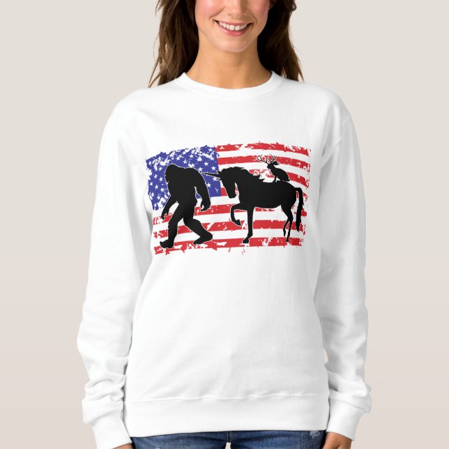 Unicorn, Jackalope, Bigfoot and the American Flag Sweatshirt (Vorderseite)