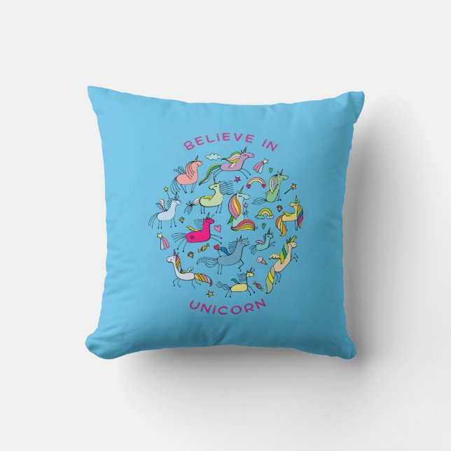 Unicorn Magic Kawaii Kissen (Vorderseite)