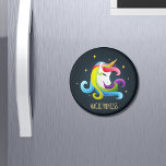 Unicorn Magic Princess Magnet<br><div class="desc">Dieses Design zeichnet sich durch ein wunderschönes,  farbenfroh gefärbtes Einhorn mit goldenem Horn mit Sternenhintergrund und der modernen Typografie "Magische Prinzessin" aus,  die in Gold geschrieben ist. Ein atemberaubendes Geschenk für sie.</div>