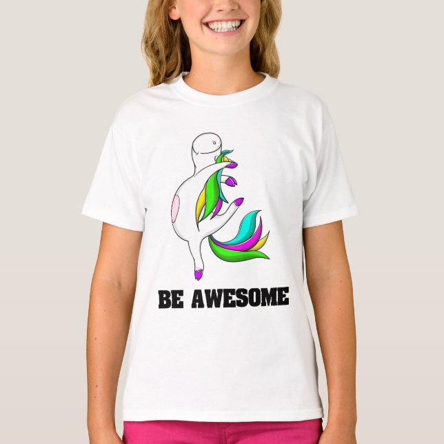UNICORN Magie der Kindheit. T-Shirt (Vorderseite)