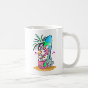 Unicorn mit Surfbrett am Strand Kaffeetasse