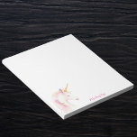 Unicorn, pinkfarbenes Mädchen Notizblock<br><div class="desc">Ein niedlich rosa und goldfarbener Einhornkopf. Weißer Hintergrund. Personalisieren Sie Ihren Namen und fügen Sie ihn hinzu. Rosa Buchstaben.</div>