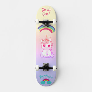 Unicorn Regenbogen Skateboard