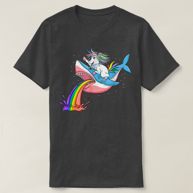 Unicorn Riding LGBTQ Pride Shark LGBT pride month  T-Shirt (Design vorne)