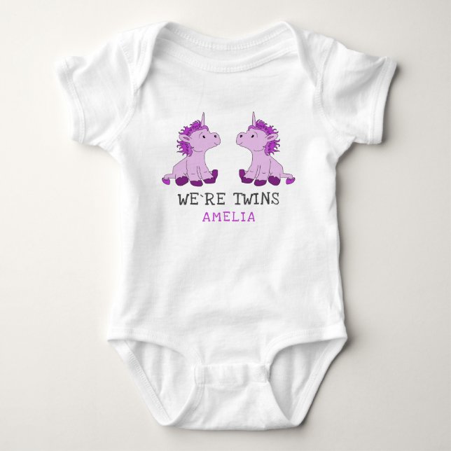 Unicorn Twin Girls Baby Bodysuit mit Namen Strampler (Vorderseite)