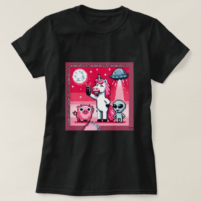 Unicorn UFO Selfie: Square Land (Pixel Art) #2 T-Shirt (Design vorne)