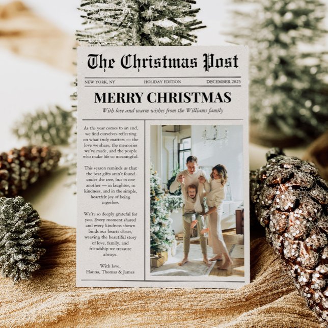 Unique Newspaper Merry Christmas Photo Feiertagskarte (Von Creator hochgeladen)