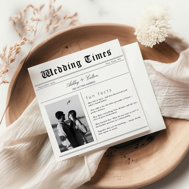 Unique Photo Fun Facts About Newspaper Wedding  Serviette (Von Creator hochgeladen)