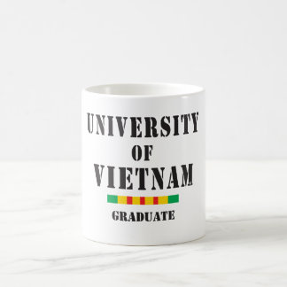 Universität der Vietnam-Absolvent-Schablone Tasse