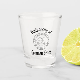 University of Common Sense Schnapsglas