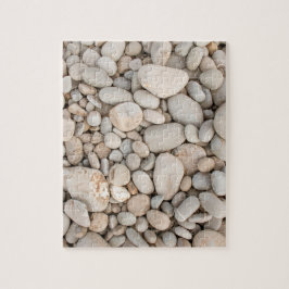 Unmögliches Puzzle - weiße Kieselsteine
