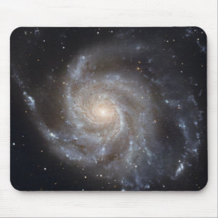 Unordentlichere 101, die Pinwheel-Galaxie Mousepad