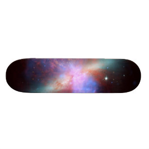 Unordentlichere 82 NGC 3034 Zusammensetzung der Skateboard