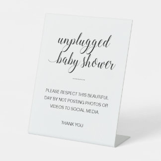 Unplugged Baby Shower kein Beitrag zu Social Media Sockelschild