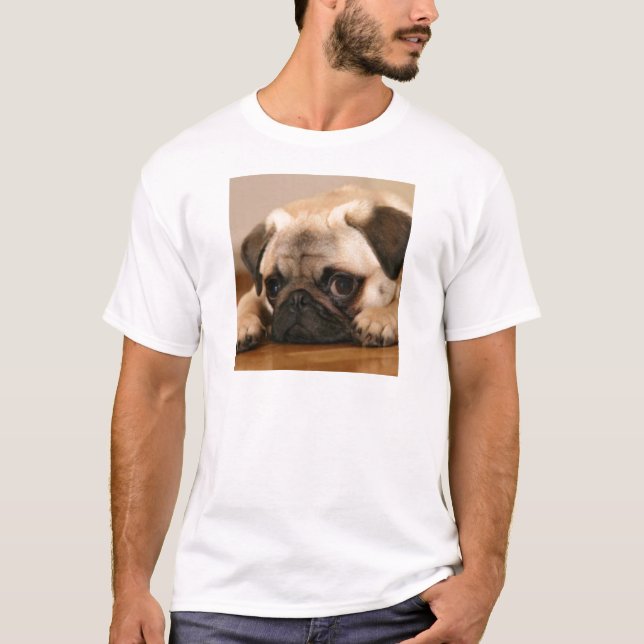 "Unschuldiger" Mops T-Shirt (Vorderseite)