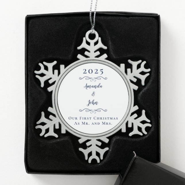 Unser 1. Weihnachtsmann & Frau Names Jahr Elegant  Schneeflocken Zinn-Ornament (Box)