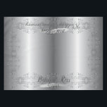 "Unser 25. Hochzeitsjubiläum"Handgeschriebenes Sil Tischdecke<br><div class="desc">Dieses Design besteht aus meinem handgeschriebenen silbernen Farbverlauf,  "Unser 25. Hochzeitsjubiläum" in einem gemusterten Spiegelbild,  mit den Namen und dem Datum der Ehepaare auf der einen Seite und der Veranstaltung auf der anderen,  für ein originelles Design und Kunstwerk für ihren 25. Hochzeitsjubiläum.</div>
