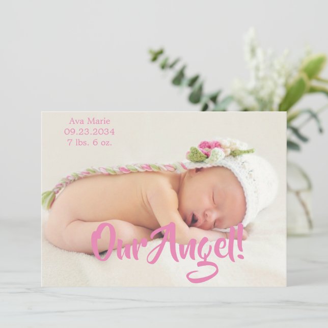Unser Angel Pink Foto Script Personalisierte Gebur Ankündigung (Stehend Vorderseite)