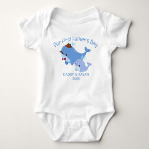 Unser erster Vatertag Baby Blue Whale, individuell Baby Strampler