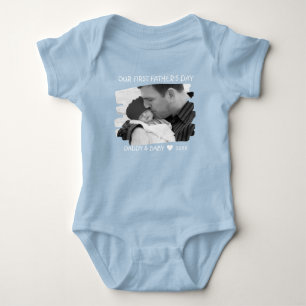 Unser erster Vatertag neues Papa und Baby Foto bla Strampler