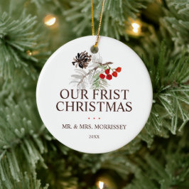 Unser erstes Foto von Cone Berries zu Weihnachten Keramik Ornament