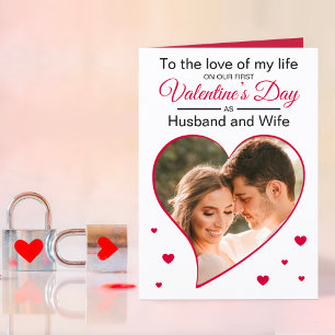 Unser erstes Valentine als Husband & Ehefrau Red F Feiertagskarte