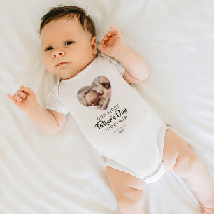 Unser erstes Vatertags-Foto-Mädchen Baby Strampler