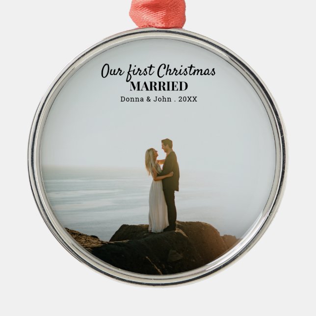 Unser erstes Verheiratetes Foto für Weihnachten Ornament Aus Metall (Vorne)