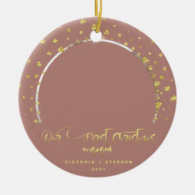 Unser erstes Verlobtes Foto zu Weihnachten Keramik Ornament (Vorne)