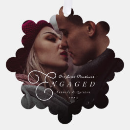 Unser erstes Verlobtes klassisches Minimal-Foto Ornament Karte