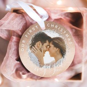 Unser erstes Verlobtes Script Gold Zwei Foto Ornament
