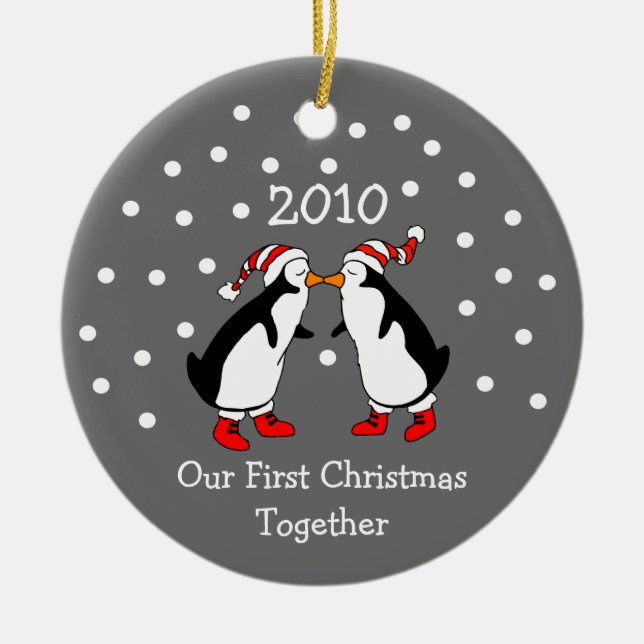 Unser erstes Weihnachten zusammen 2010 (Pinguine) Keramikornament (Vorne)