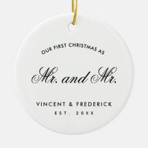 Unser erstes Weihnachts-Gay-Newlyy-Foto White Keramik Ornament