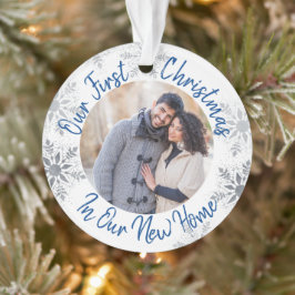Unser erstes Weihnachts-Neues Zuhause Blue und Sil Ornament