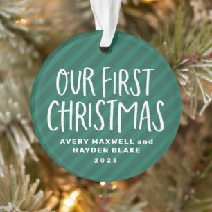 Unser erstes Weihnachts-Zwillingsbabys mit grünem  Ornament