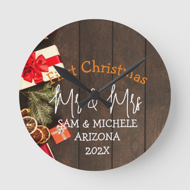 Unser erstes Weihnachtsbaumholz von Mr. und Mrs. Runde Wanduhr (Vorderseite)