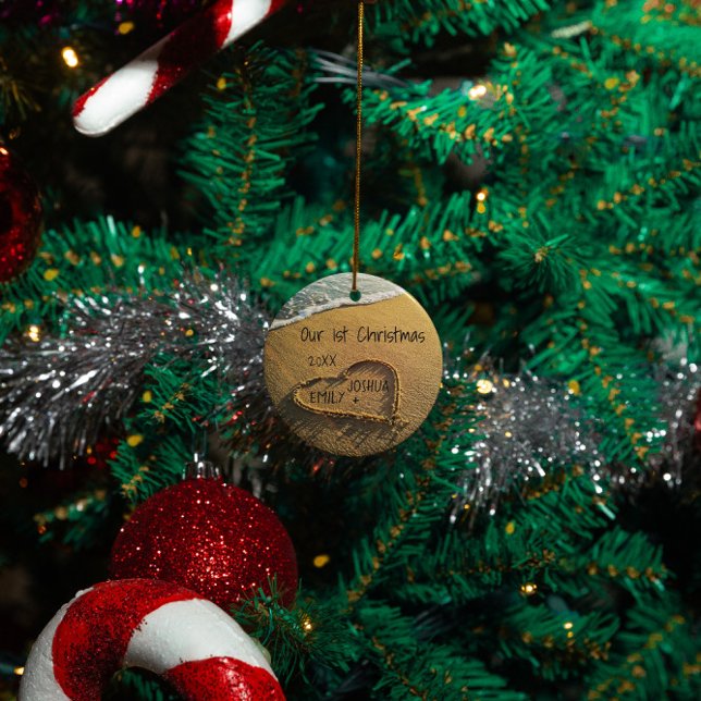 Unser erstes Weihnachtsherz in den tropischen Sand Keramikornament (Von Creator hochgeladen)