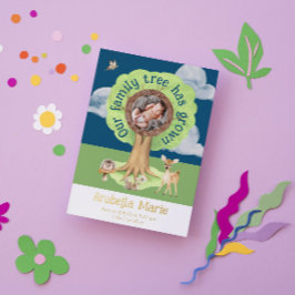 Unser Familienbaum hat die Geburtsankündigung von Folieneinladung